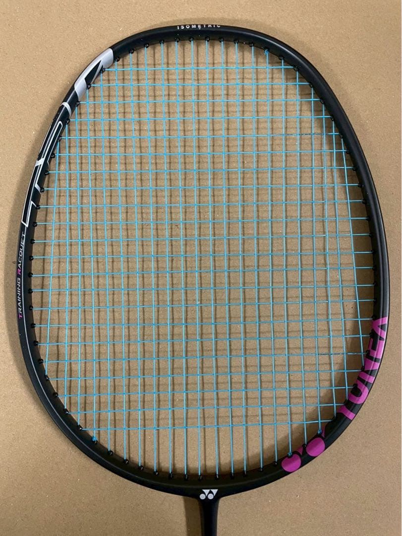 ヨネックス　トレーニングラケット　TR0