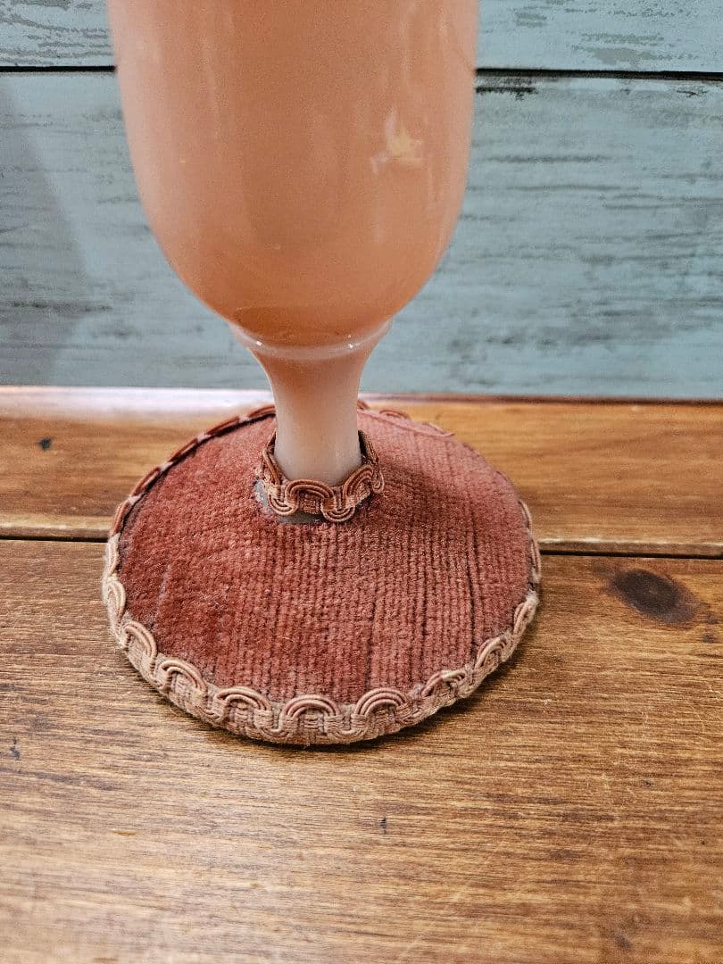 フランスアンティーク ピンクのオパリンガラス 花瓶 一輪挿し グラス 花器