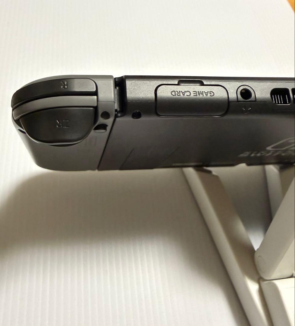 Nintendo Switch 新型　グレー　付属品完備　おまけ付き