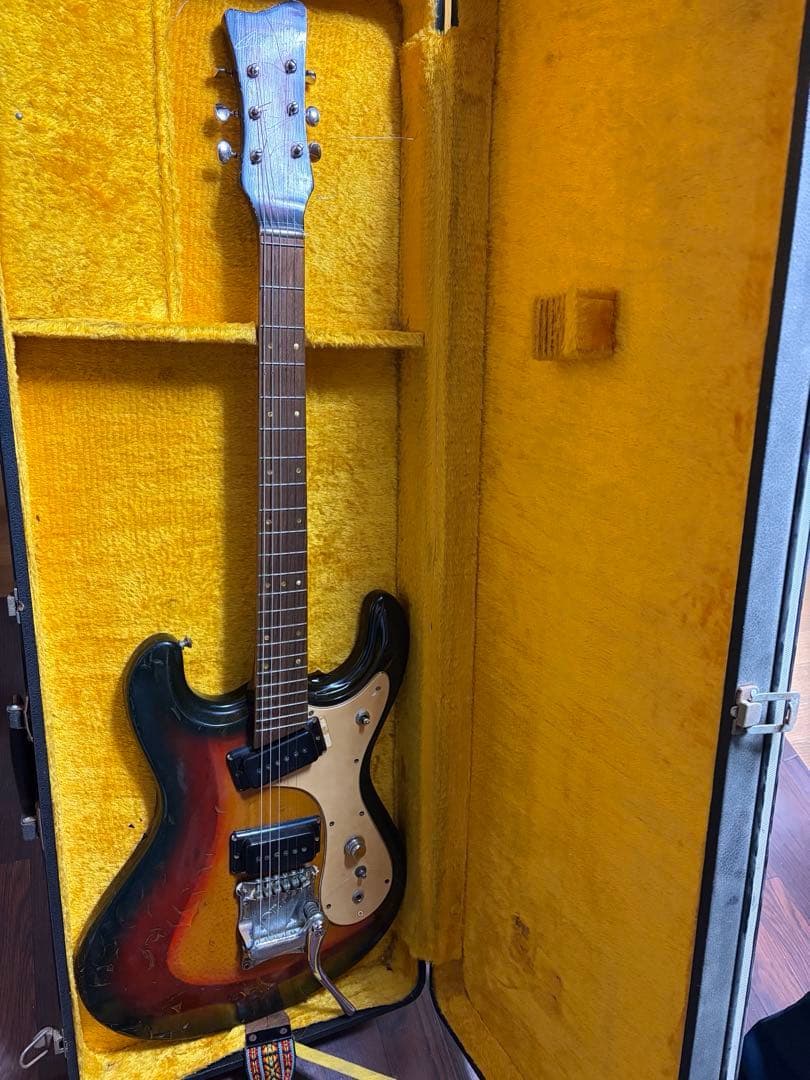 Morales モラレス エレキギターヴィンテージ 塗装剥がれ有ジャンクケース付