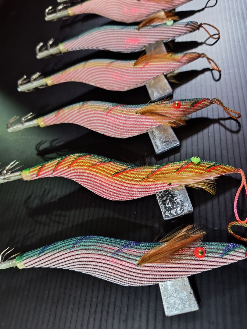 オールドエギ　ヤマシタ　　4.0寸　　9本　　桐製　　赤テープ