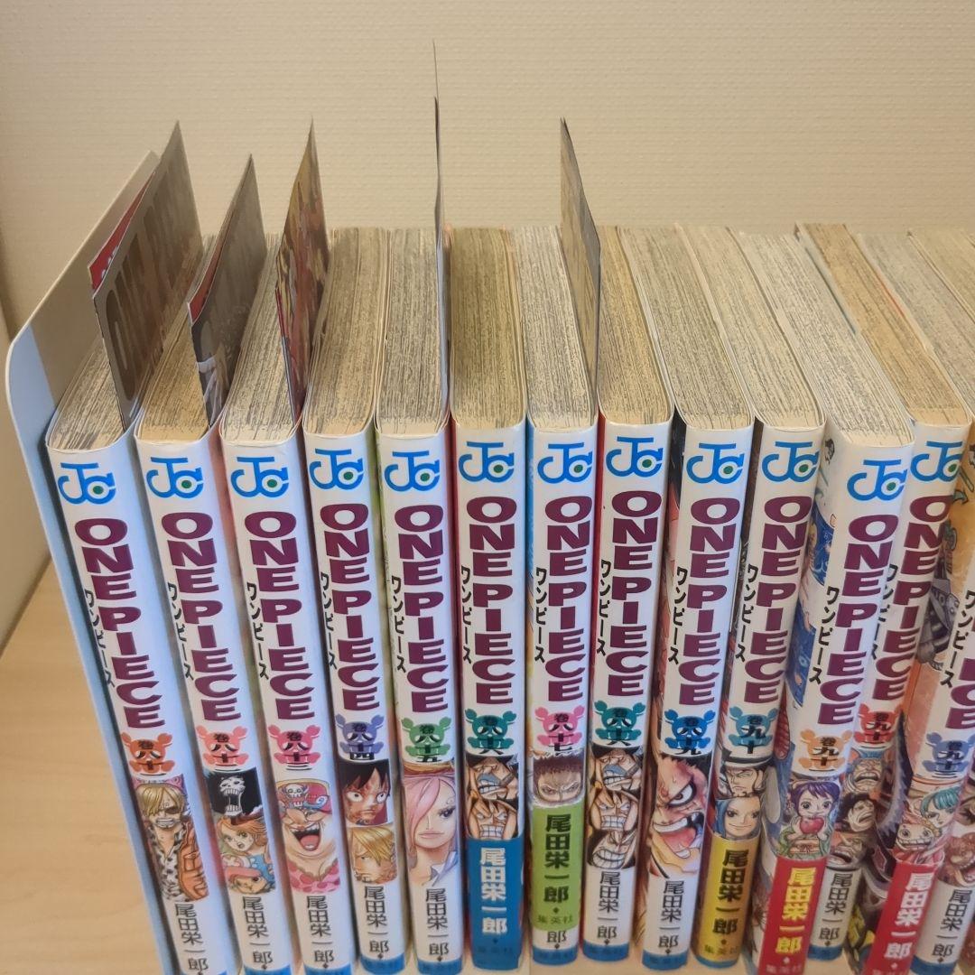 ONE PIECEワンピース81-111巻全て初版セット関連本付き