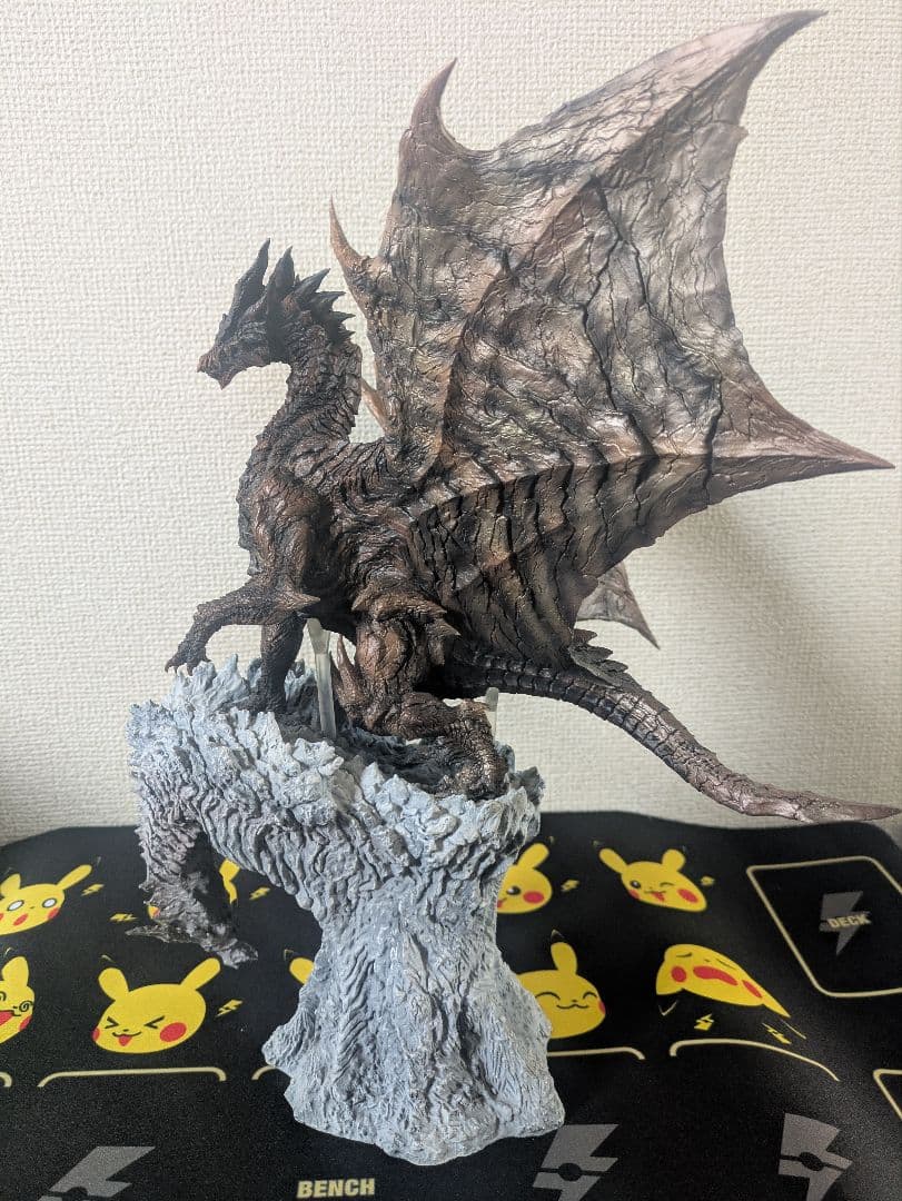 錆びたクシャルダオラ　クリエイターズモデル　フィギュア