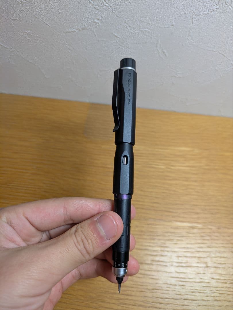 クルトガダイブ　マットブラック塗装