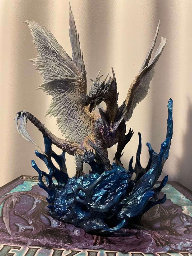 CFB クリエイターズモデル 冰龍イヴェルカーナ フィギュア