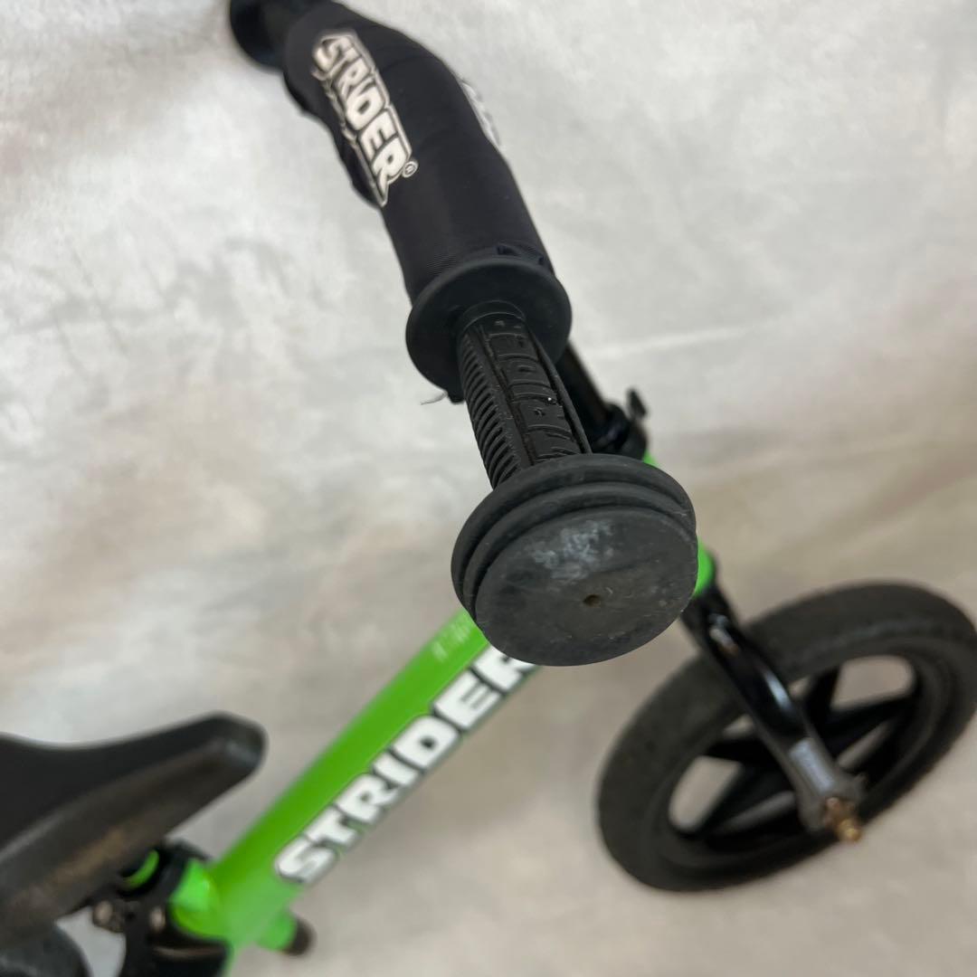 ストライダー　スポーツ　STRIDER SPORTS 黄緑　グリーン　12インチ