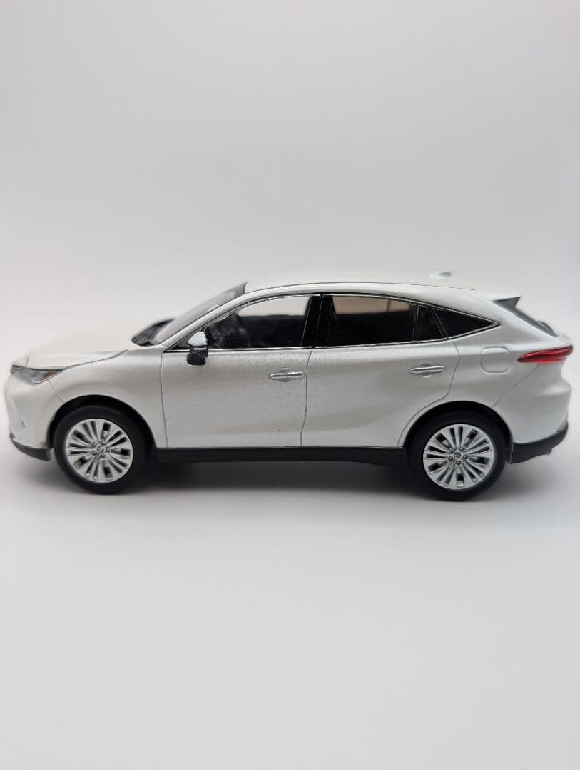 【非売品】80系HARRIER カラーサンプル ミニカー２台