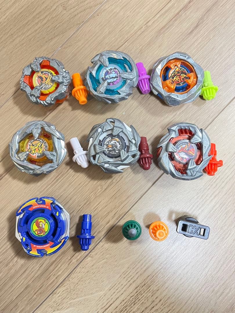 ベイブレードx まとめ売り　40個