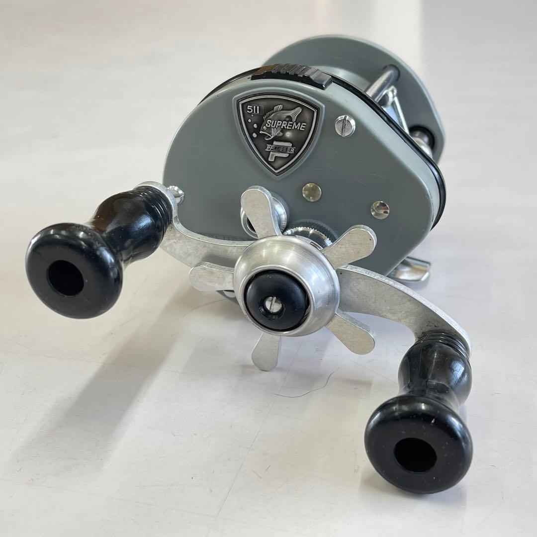 リール PFLUEGER SUPREME 511