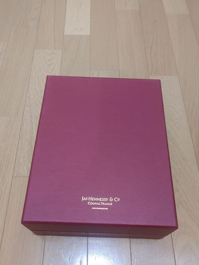 ヘネシー パラディ エクストラ 700ml 40% 専用箱・グラス付