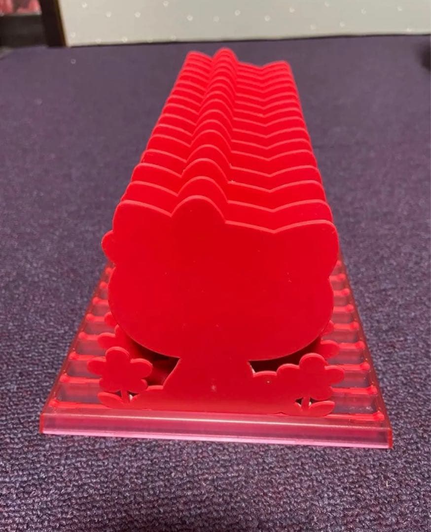 ハローキティ　サンリオ　レトロ　スタンド　収納　インテリア　CDスタンド　オタ活