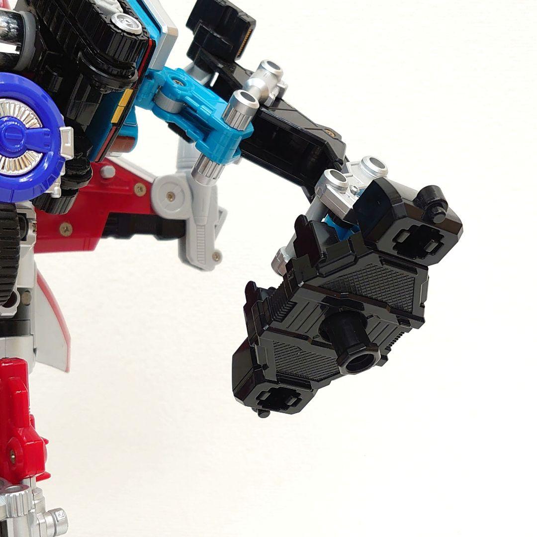 轟轟戦隊ボウケンジャー　DX アルティメットダイボウケン　シールド付き