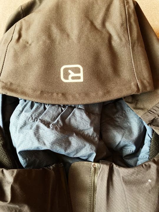 美品★ORTOVOX(オルトボックス)スキージャケット