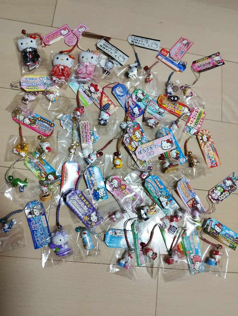 ご当地キティちゃん☆根付☆キーホルダー☆まとめ売り☆