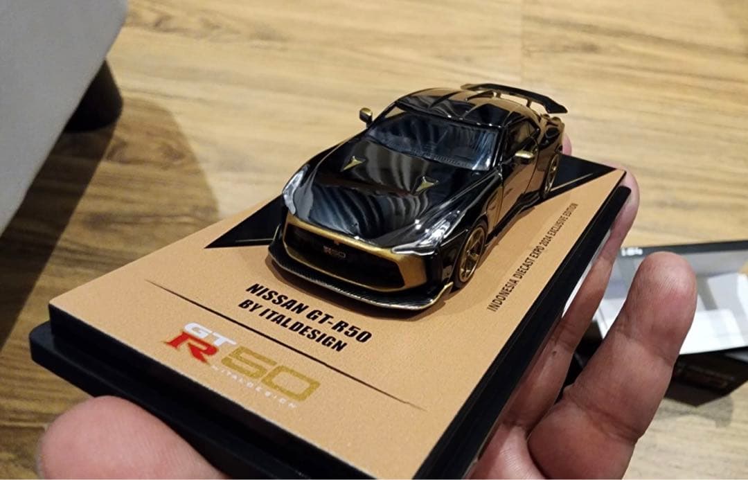 inno モデル GTR50 チェイスカー「激レア」マレーシア限定チェイス