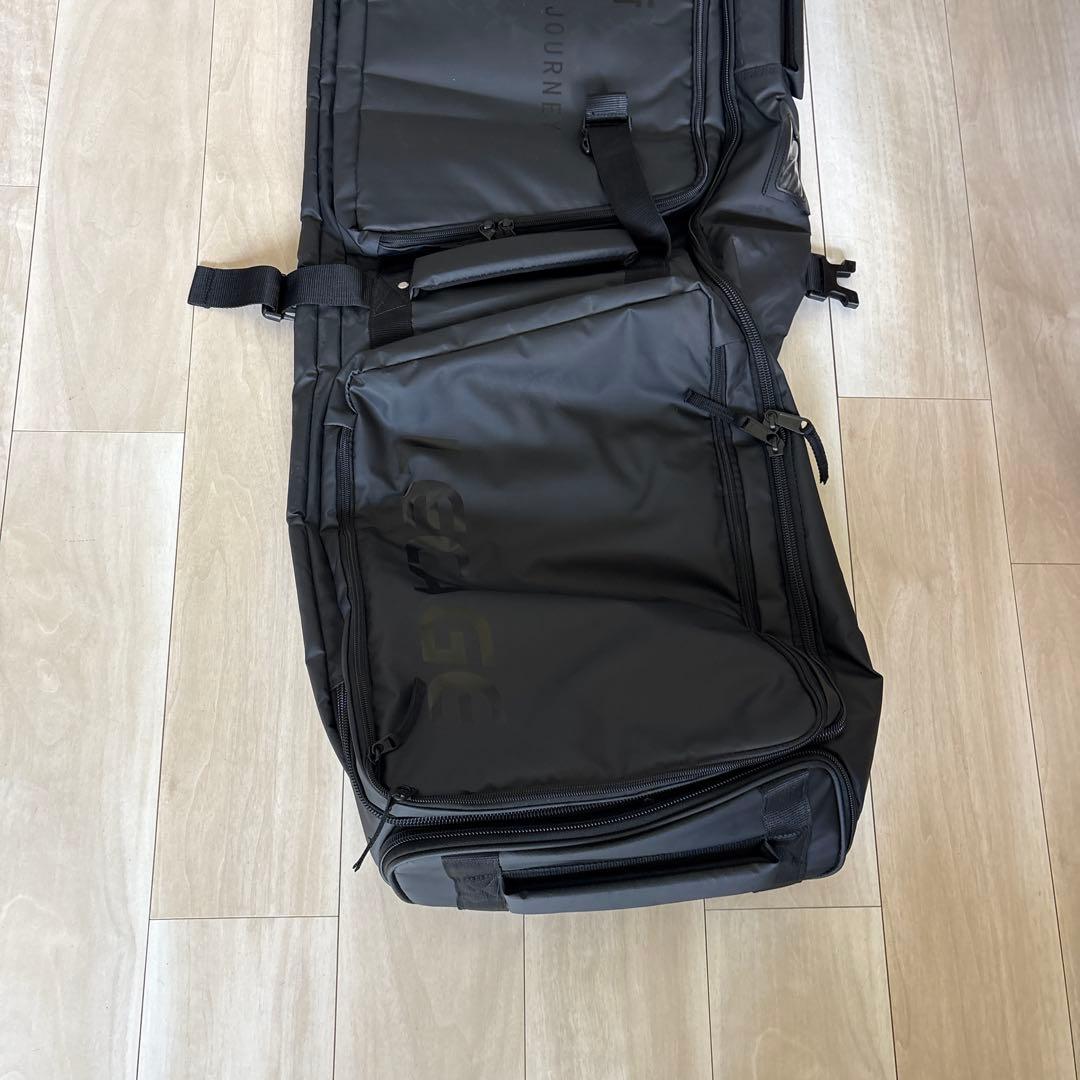 ブラック スノーボードバッグ 大容量