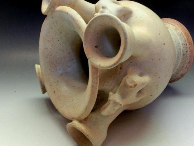 壷●唐物白釉珍獣多口瓶 古い花器 花生け 壺 古玩 中国 時代物 骨董品 希少■