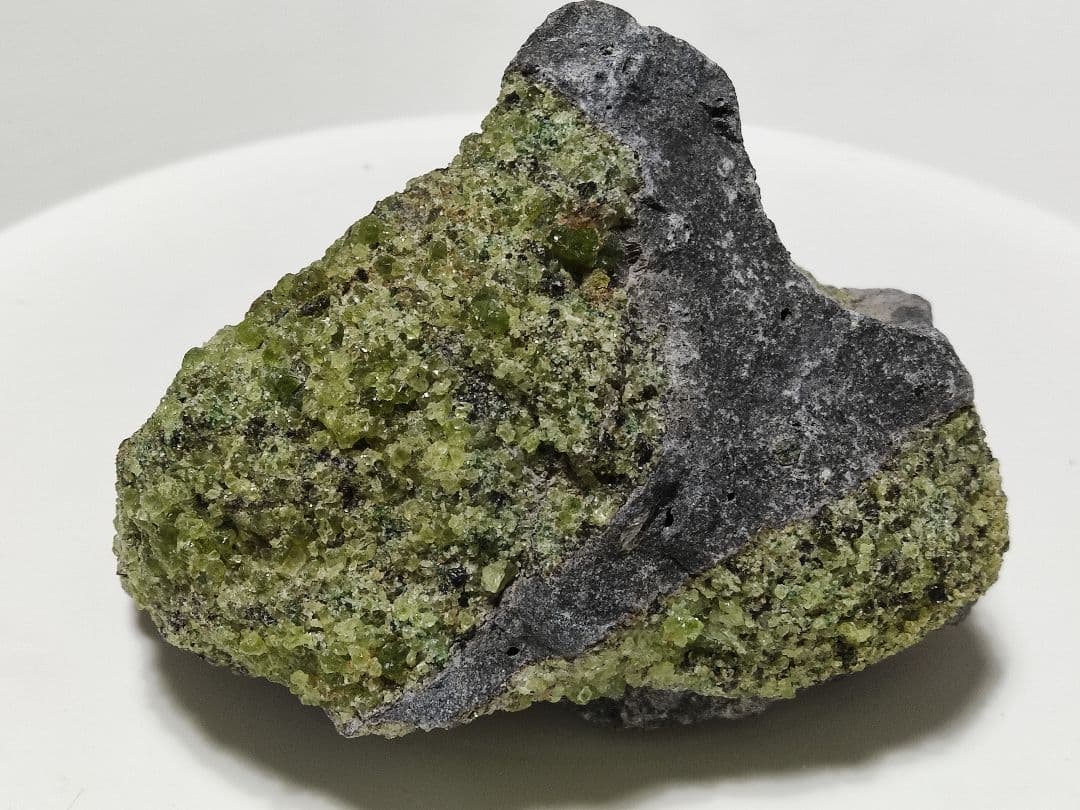 パワーストーン　天然石　原石　ペリドット　1197g　No.757