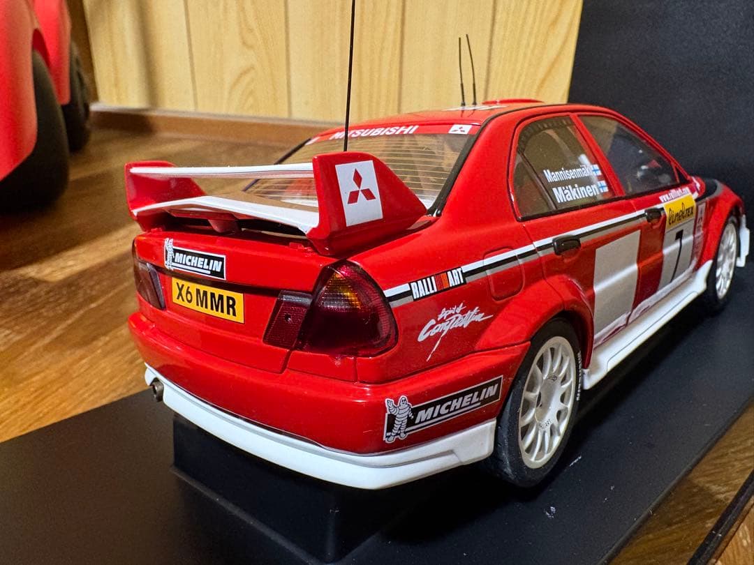 1/18 三菱 ランサーエボリューション6 WRC オートアート