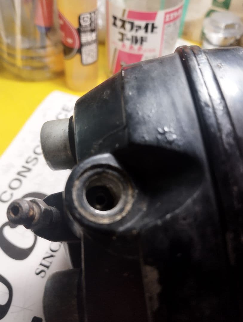 Z1.Z2フロントキャリパー