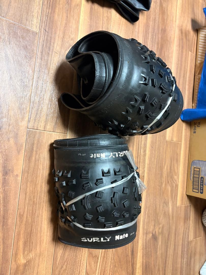 SURLY サーリー NATE 26×4.0 ファットバイクタイヤ・チューブ2本
