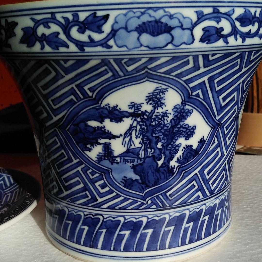 京焼染付水指　祥瑞写