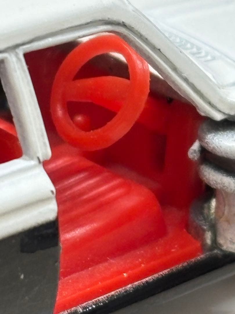 トミカ　黒箱　4　トヨタクラウンパトロールカー　日本製