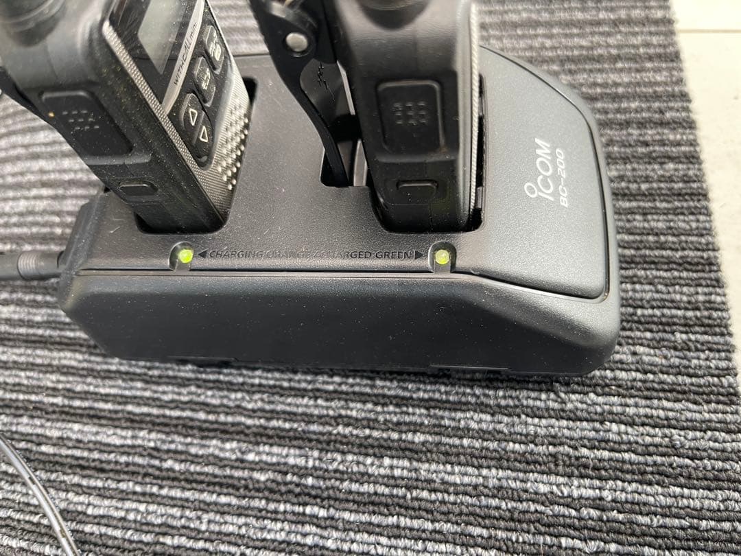 ICOM トランシーバー 2台 IC-4310S 充電器BC200セット