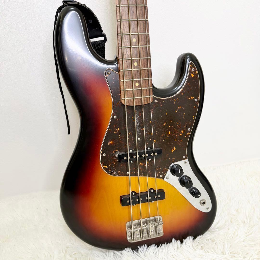 美品 EDWARDS E-JB-100R /LT 3TS ジャズベース ケース付