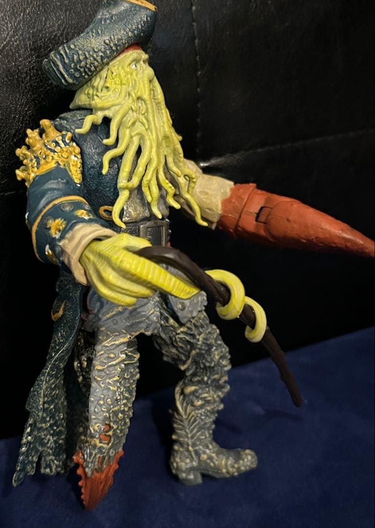 パイレーツオブカリビアンdavy jones ディヴィジョーンズ フィギュア