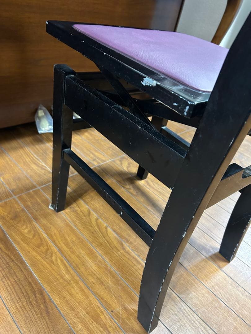 トムソン椅子　背もたれ付きピアノ椅子　メーカー不明