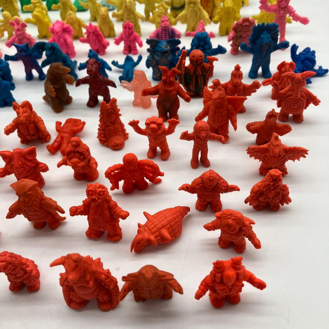 ウルトラマン　消しゴム　怪獣　フィギュア　昭和レトロ　当時物　ポピー　レア　大量