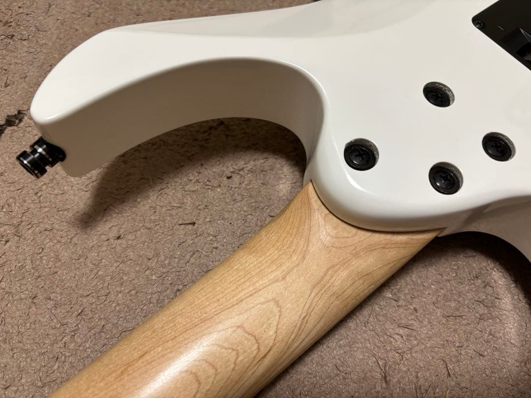 【値下げ】アイバニーズ RG350DXZ ホワイト　ソフトケース・ストラップ付き