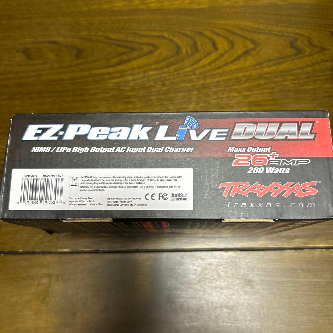 Traxxas 充電器　 EZ Peak Live Dual 200W