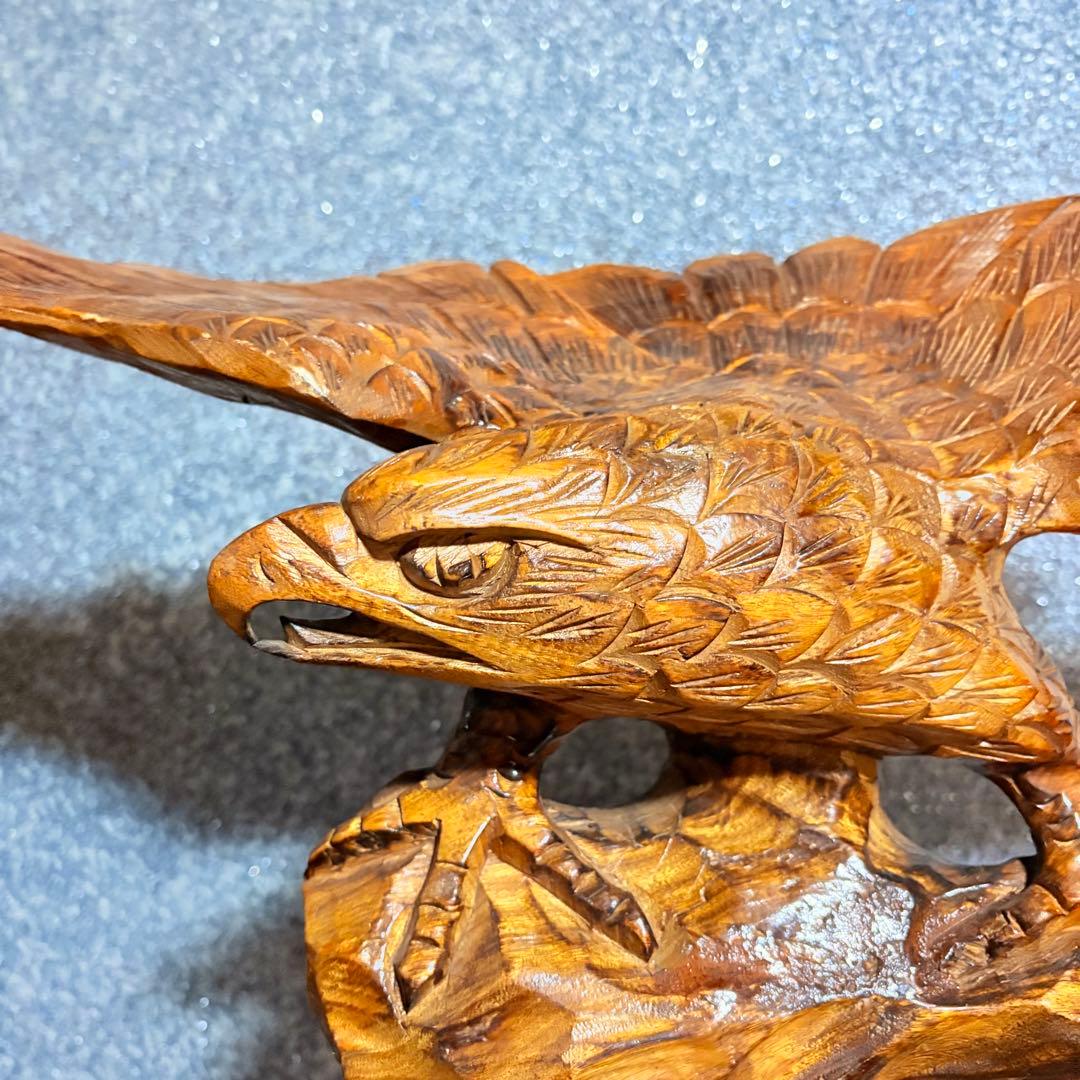 【タカ木彫り／鷹の置き物】縁起もの 木製 置物 レトロ インテリア