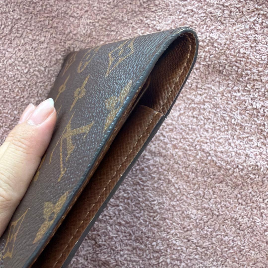 カ*ァ様 ルイヴィトン　パスポートケース