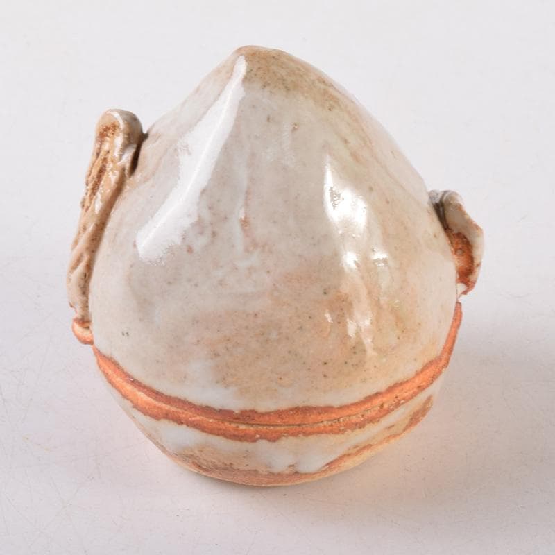 茶道具　萩焼　凌雲窯　小久保凌雲作　桃形　香合　共箱　V　8101