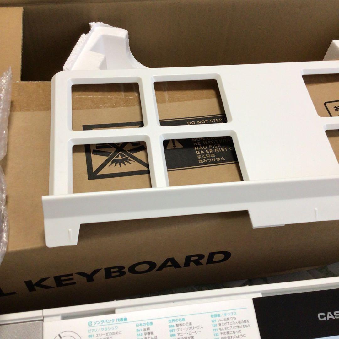 CASIO LK-516 デジタルキーボード