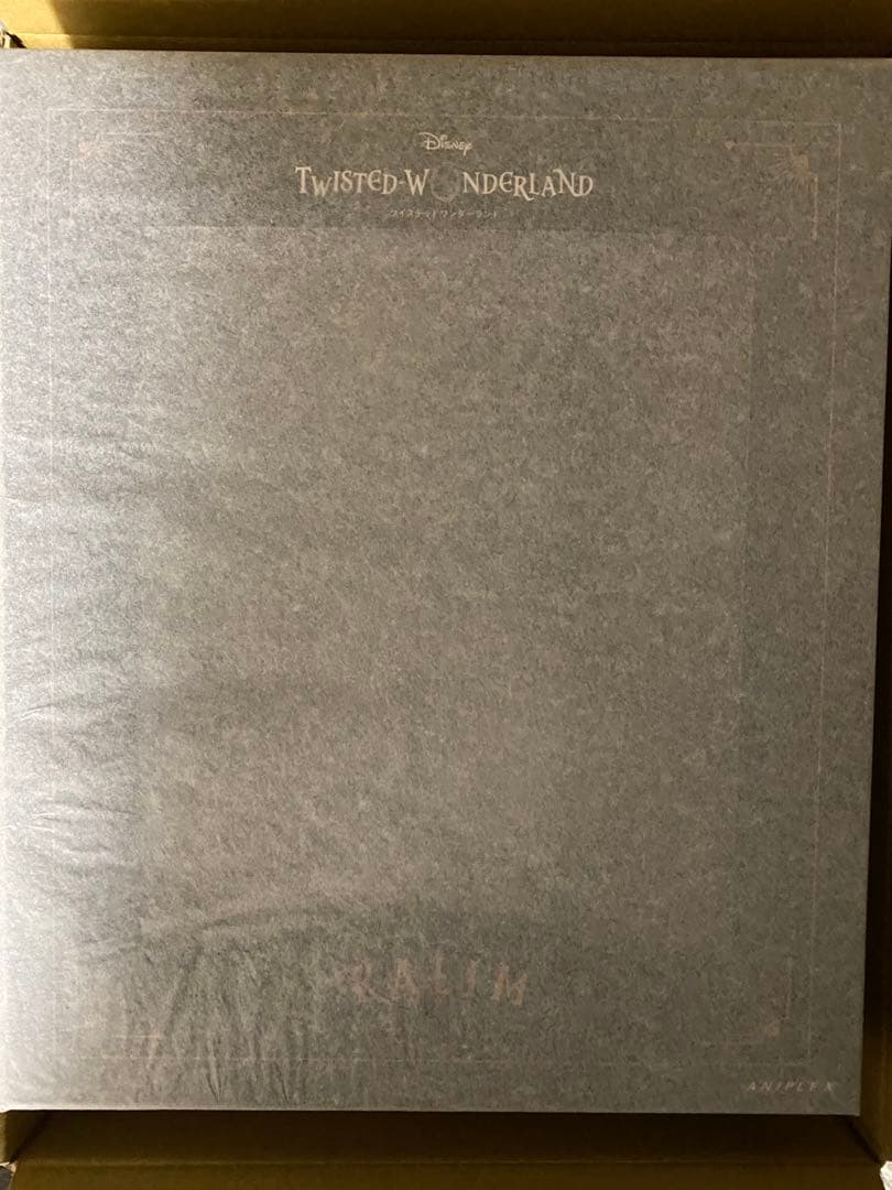 ディズニー ツイステッドワンダーランドカリム1/8スケールフィギュア