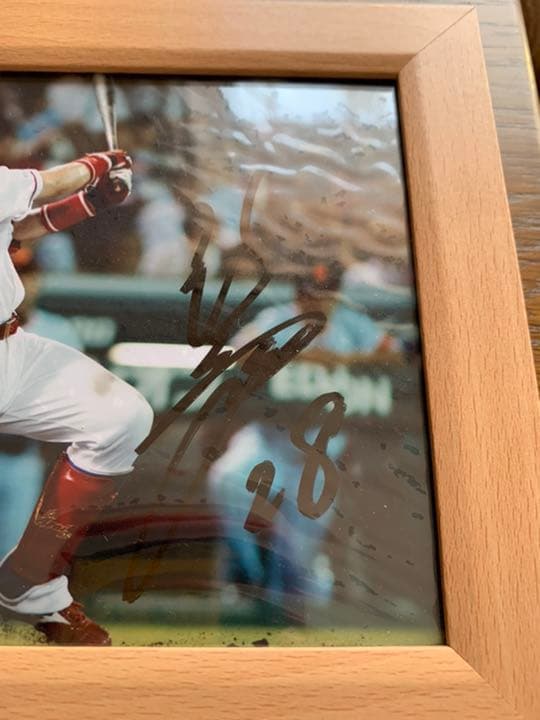 【美品】広島東洋カープ　新井貴浩選手　直筆サイン　写真