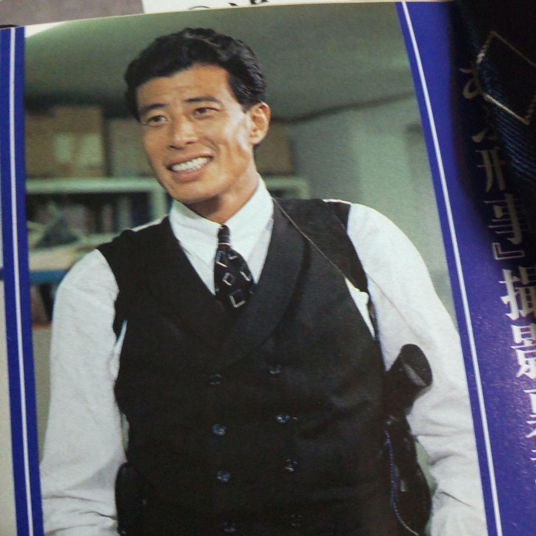 舘ひろしネクタイあぶない刑事