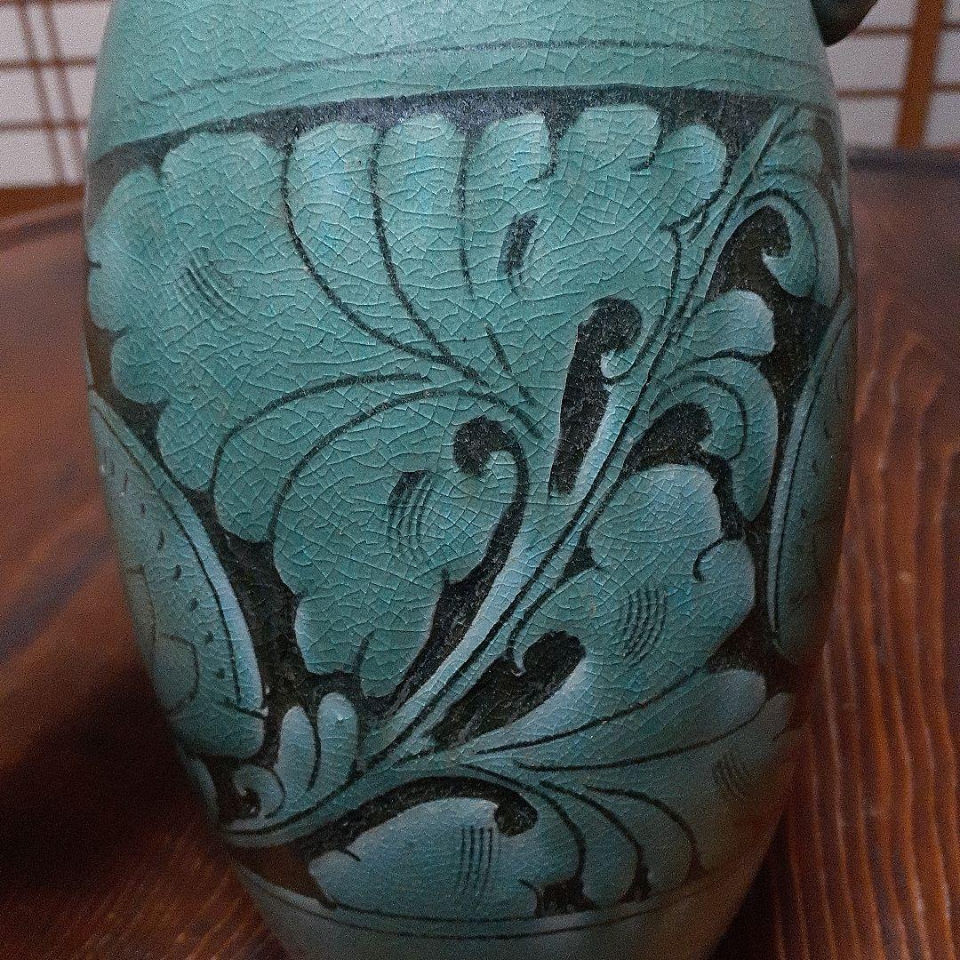 中国磁州窯陽刻緑彩水注