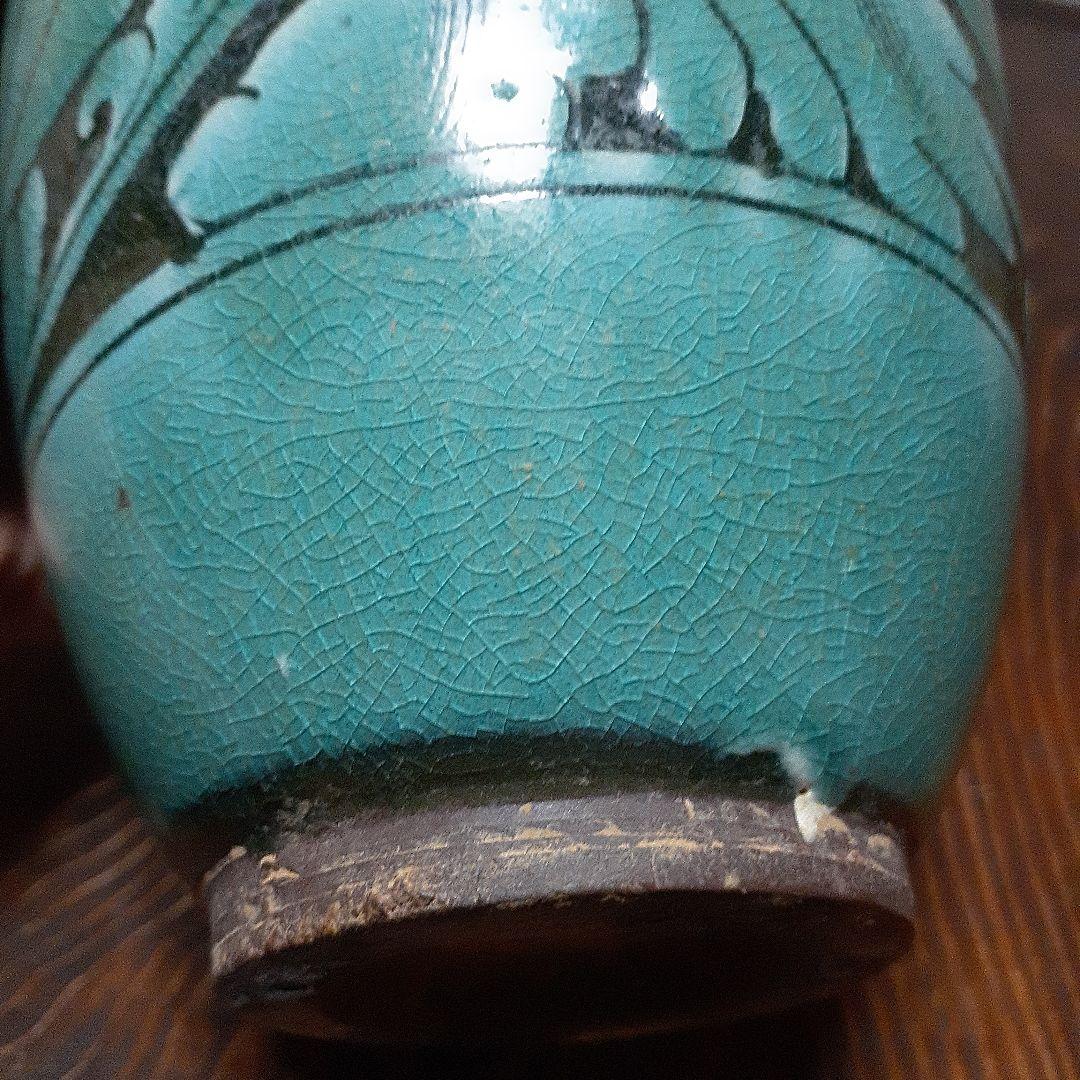 中国磁州窯陽刻緑彩水注