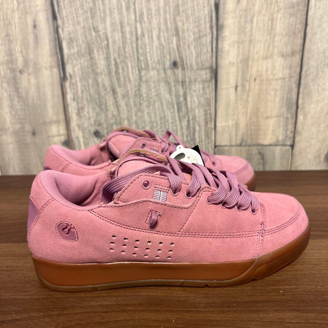完売品 gravis ピンク スエード スケシュー 25.5cm 新品 sk8