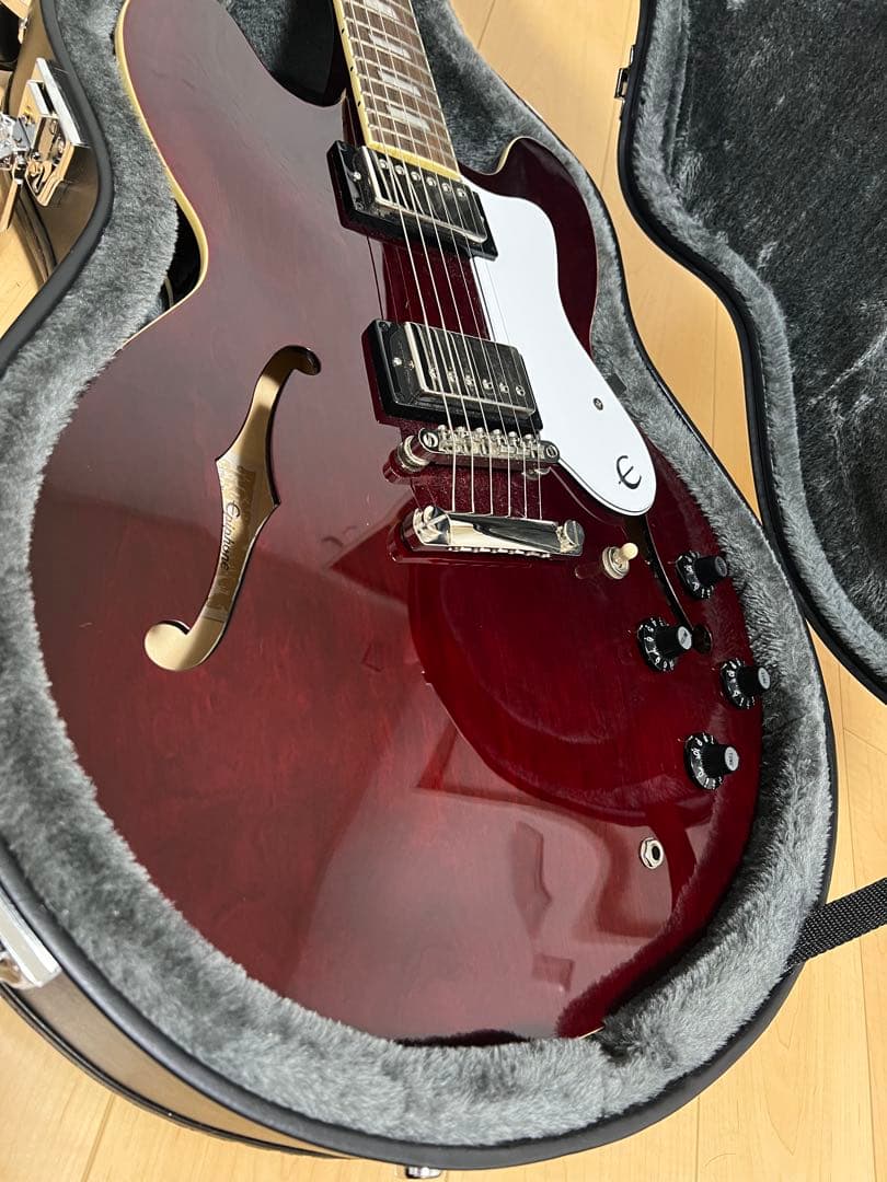 ギター Epiphone Riviera Noel Gallagher Wine Red