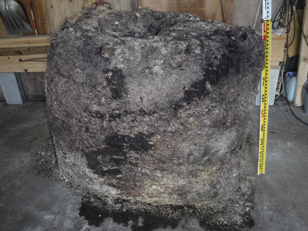 カブト虫マット１：発酵熟成竹：成虫・幼虫・産卵育成用：３００ℓ