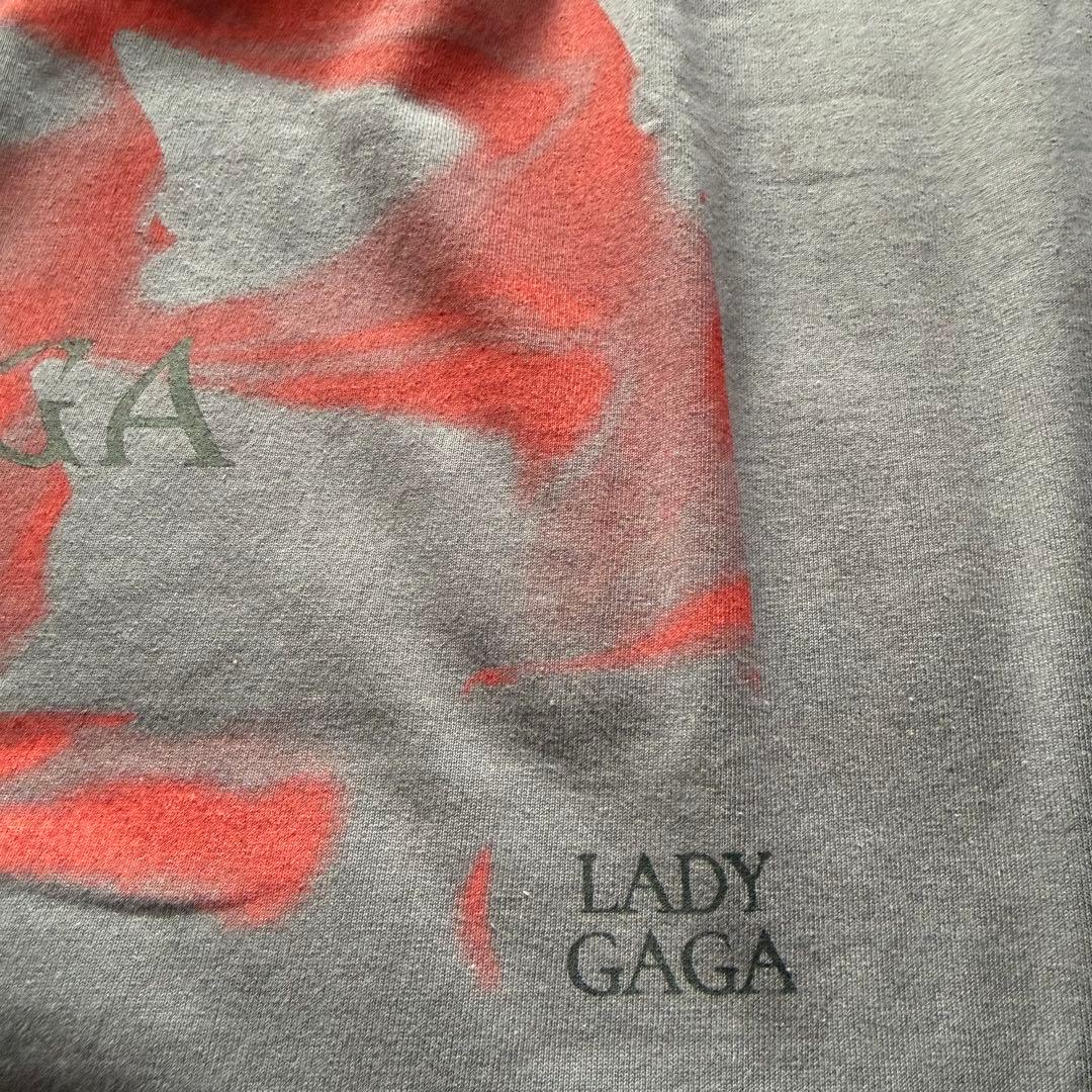Lady Gaga Abracadabra Tシャツ グレー