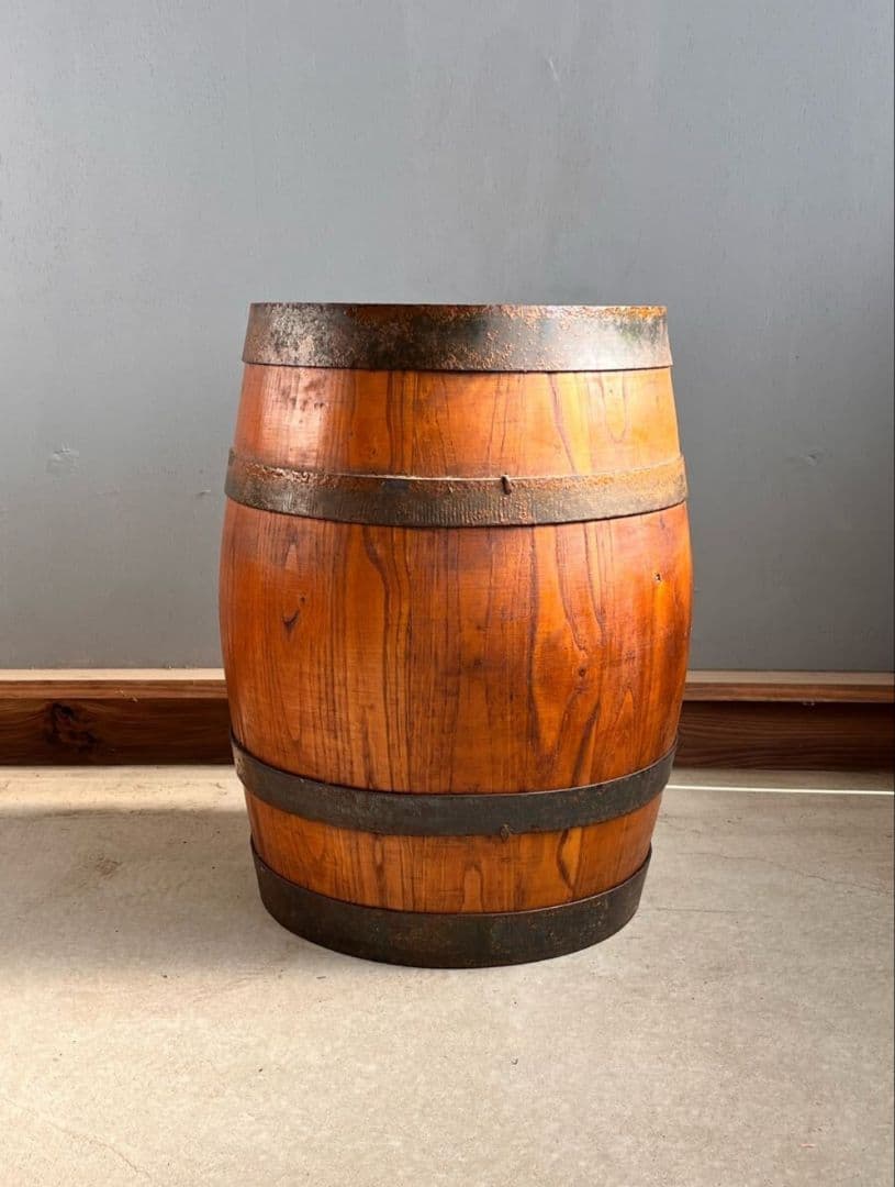 樽 ミニ樽 フランスアンティーク 台 花台 ディスプレイ 居酒屋 バー