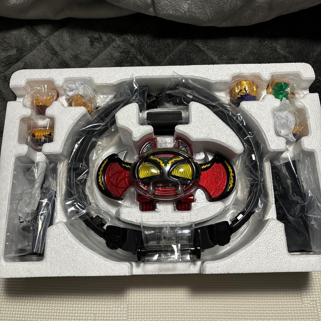 仮面ライダーキバ　CSMダークキバットベルト　中古品　仮面ライダーダークキバ