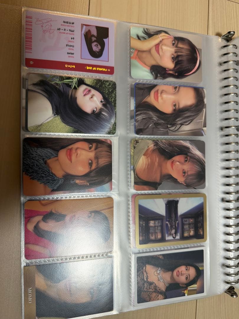 TWICE アルバムまとめ売り　トレカ・フォトカードセット付き